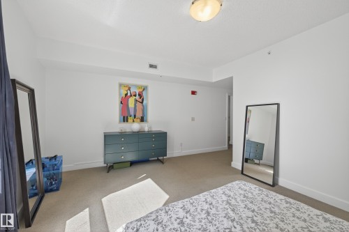 #701 10028 119 St Nw, Edmonton, AB - Indoor Photo Showing Bedroom