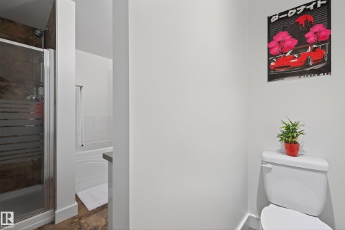 #701 10028 119 St Nw, Edmonton, AB - Indoor