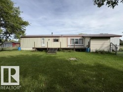 9932 111 Street   Westlock, AB T7P 1N2
