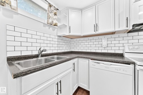 4711 105A Street Nw, Edmonton, AB 