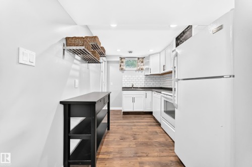 4711 105A Street Nw, Edmonton, AB 