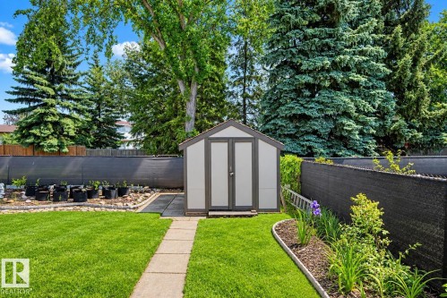 2911 83 Street Nw, Edmonton, AB 