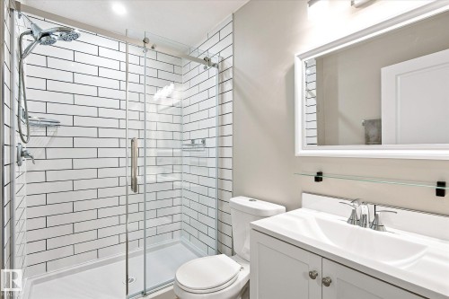 4235 147 Street Nw, Edmonton, AB 