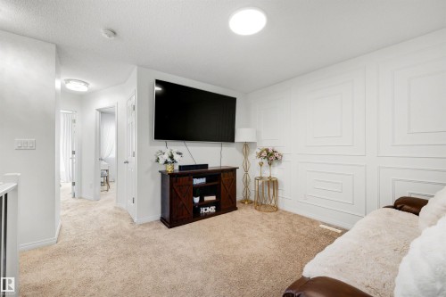 3231 Cherry Crescent Sw, Edmonton, AB 