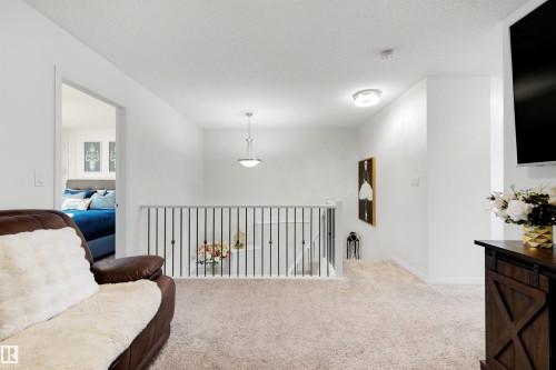 3231 Cherry Crescent Sw, Edmonton, AB 