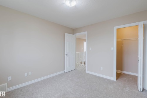 1919 Hammond Place Nw, Edmonton, AB 