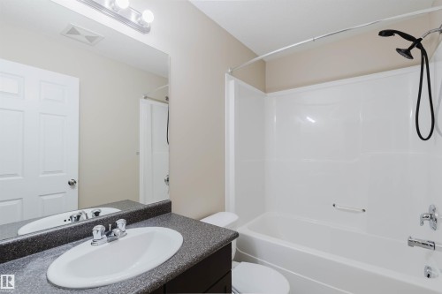 1919 Hammond Place Nw, Edmonton, AB 