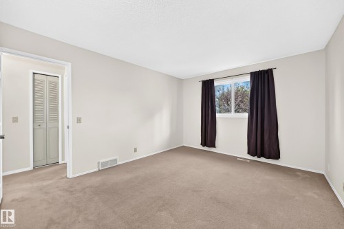 1119 38 Street Nw, Edmonton, AB 