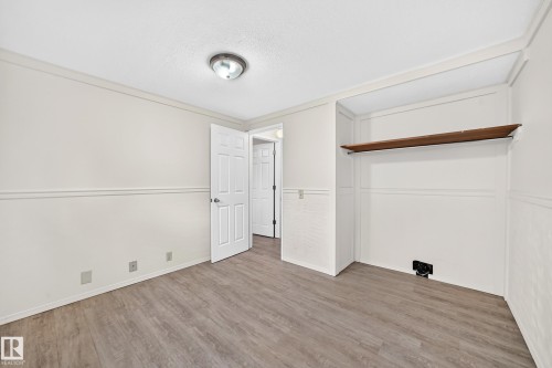 1119 38 Street Nw, Edmonton, AB 