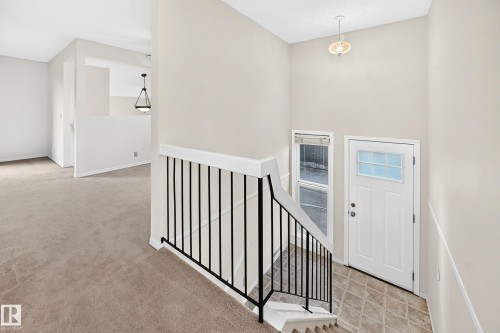 1119 38 Street Nw, Edmonton, AB 