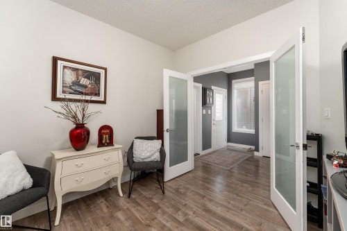 6 Hickory Road, Fort Saskatchewan, AB - Indoor