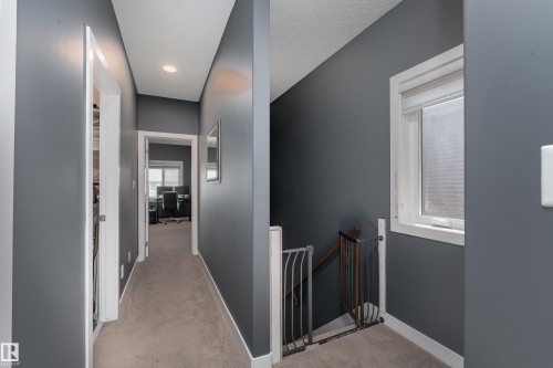 6 Hickory Road, Fort Saskatchewan, AB - Indoor Photo Showing Other Room
