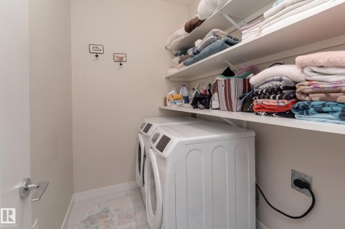 6 Hickory Road, Fort Saskatchewan, AB - Indoor Photo Showing Laundry Room