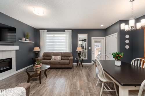 6 Hickory Road, Fort Saskatchewan, AB - Indoor With Fireplace