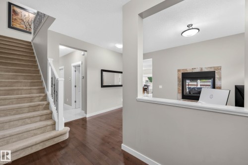 1839 80 Street Sw, Edmonton, AB 