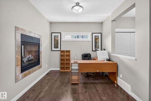 1839 80 Street Sw, Edmonton, AB 