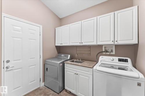 5 Folkstone Place, Stony Plain, AB 
