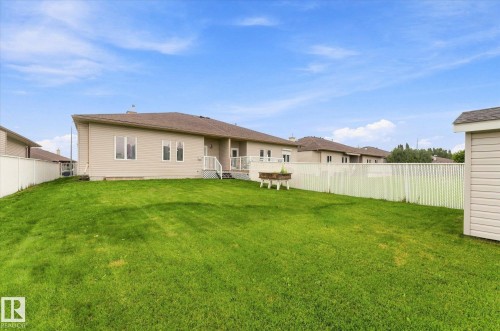 5 Folkstone Place, Stony Plain, AB 