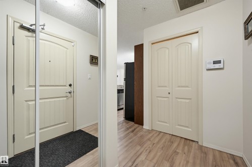 #121 17415 99 Av Nw, Edmonton, AB - Indoor Photo Showing Other Room