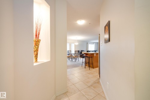 #225 2436 Guardian Rd Nw, Edmonton, AB 