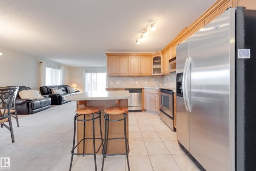#225 2436 Guardian Rd Nw, Edmonton, AB 