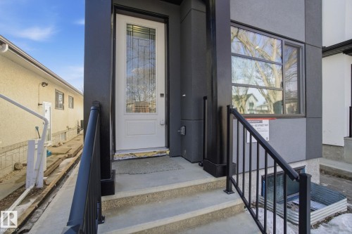 10124 82 Street Nw, Edmonton, AB 