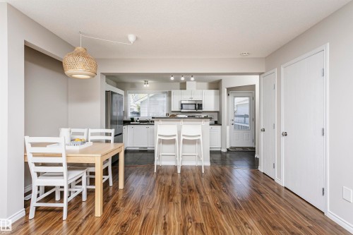 5067 Stanton Drive Sw, Edmonton, AB 