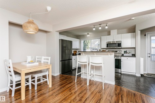 5067 Stanton Drive Sw, Edmonton, AB 