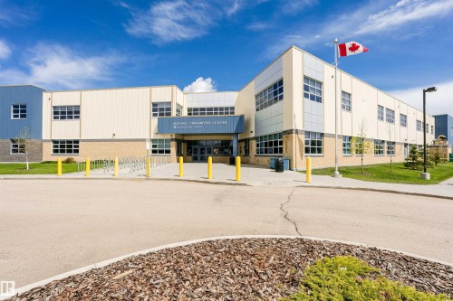 5067 Stanton Drive Sw, Edmonton, AB 