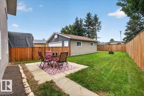 6703 32 Avenue Nw, Edmonton, AB 