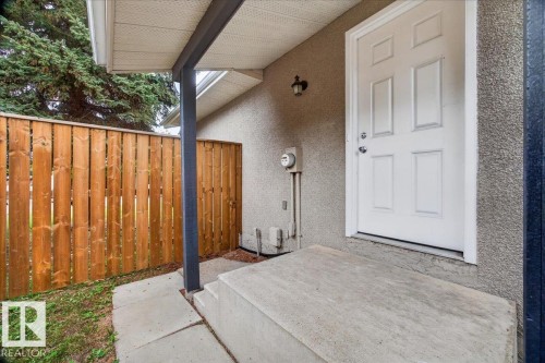 6703 32 Avenue Nw, Edmonton, AB 