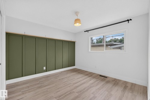 9258 91 Street Nw, Edmonton, AB - Indoor Photo Showing Other Room