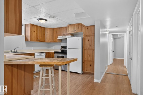 9258 91 Street Nw, Edmonton, AB - Indoor Photo Showing Kitchen