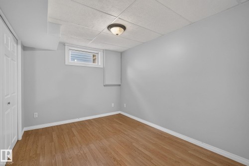 9258 91 Street Nw, Edmonton, AB - Indoor Photo Showing Other Room