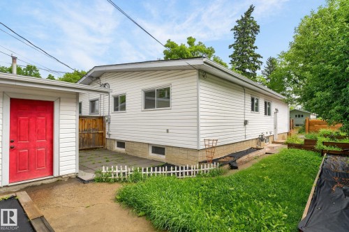 9258 91 Street Nw, Edmonton, AB - Outdoor With Exterior