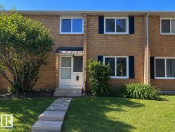 31 Ridgewood Terrace  St. Albert, AB T8M 0E9
