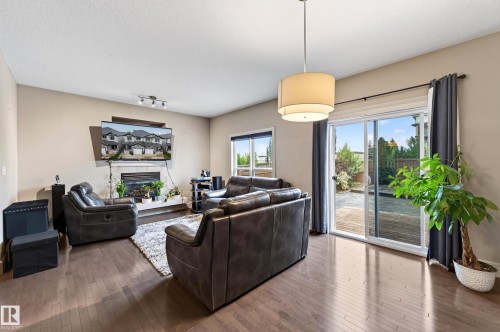 5421 167A Avenue Nw, Edmonton, AB 