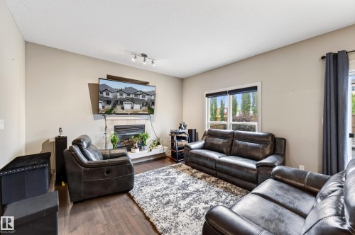 5421 167A Avenue Nw, Edmonton, AB 