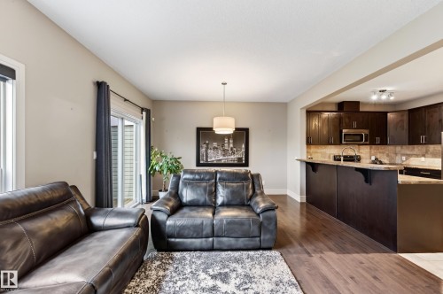 5421 167A Avenue Nw, Edmonton, AB 