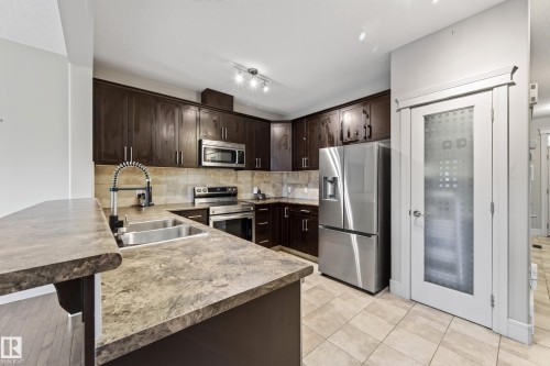 5421 167A Avenue Nw, Edmonton, AB 