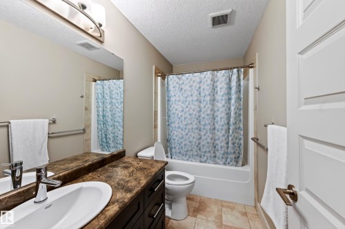5421 167A Avenue Nw, Edmonton, AB 
