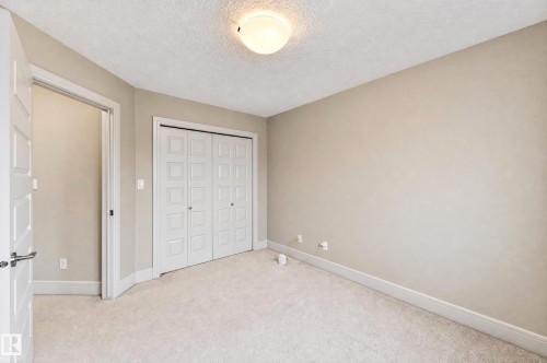 5421 167A Avenue Nw, Edmonton, AB 