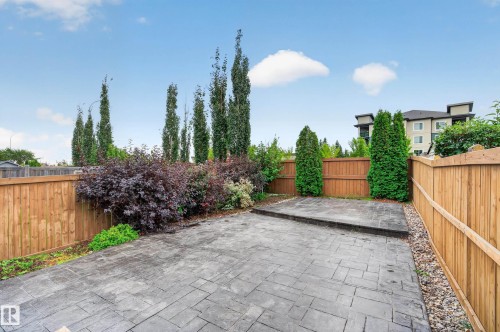 5421 167A Avenue Nw, Edmonton, AB 