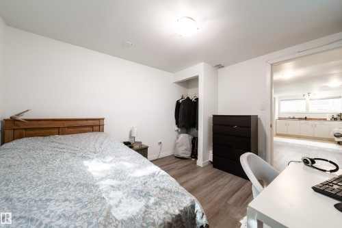 10671 63 Avenue Nw, Edmonton, AB 