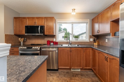 5992 South Terwillegar Boulevard Nw, Edmonton, AB 