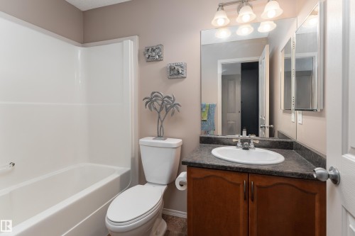 5992 South Terwillegar Boulevard Nw, Edmonton, AB 