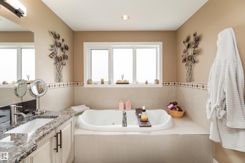 107 Mcdowell Wynd, Leduc, AB - Indoor Photo Showing Bathroom