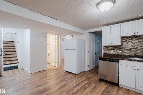 11934 87 Street Nw, Edmonton, AB 