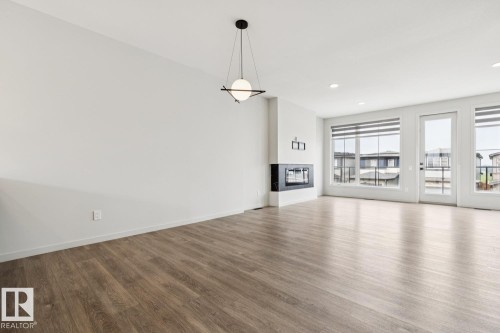 3290 Kulay Way Sw, Edmonton, AB - Indoor