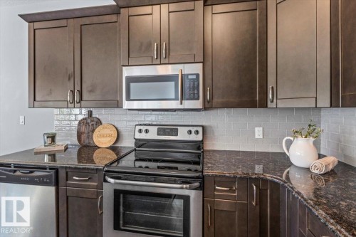 16823 55 Street Nw, Edmonton, AB 